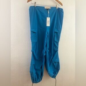 Lizette Collection  blue cargo parachute pants size M